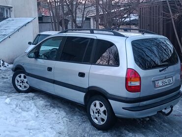 Opel: Opel Zafira: 2000 г., 1.6 л, Механика, Бензин, Минивэн