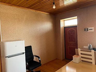 Həyət evləri və villaların satışı: 65000Azn Ev satılır Ev 80 kvadrat metrdir, həyət 3 sotdur. ASAN — 7