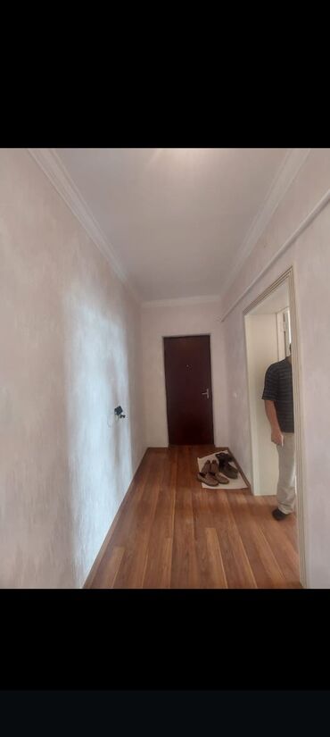 Yeni tikili: Gəncə şəhəri Dəyirman dairəsi Bol market və Baku electronicslə üzbəüz — 6