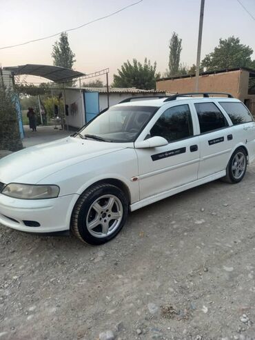 купить фары на пассат б3: Opel Vectra: 2001 г., 1.8 л, Механика, Газ, Van