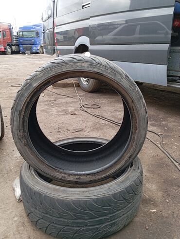 чехлы на авто сидени: Шины 215 / 40 / R 18, Лето, Б/у, Пара, Легковые, Dunlop