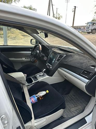 sanata 2018: Subaru Legacy: 2010 г., 2.5 л, Автомат, Бензин, Седан — 4