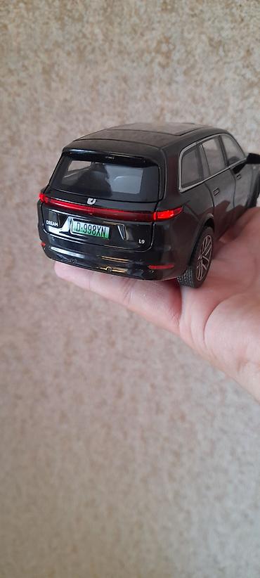 Искусство и коллекционирование: Li Auto L9 maket avtomobil (1:32 miqyaslı die-cast model) - Korpus — 2