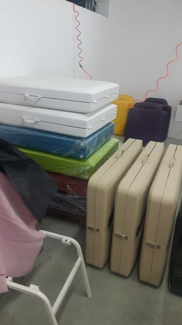 Kuşetkalar: Çamadan kuşetka Masaj üçün Açılıb yığılan kuşetka Kosmetoloji Tibbi — 17