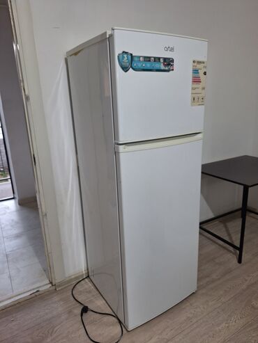 мебель для телевизор: Холодильник Artel, Двухкамерный