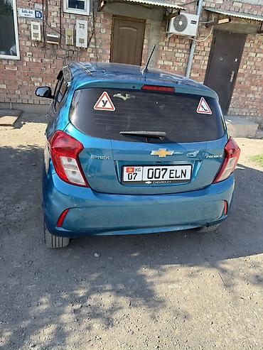 spark 7: Chevrolet Spark: 2019 г., 0.1 л, Вариатор, Хэтчбэк — 2