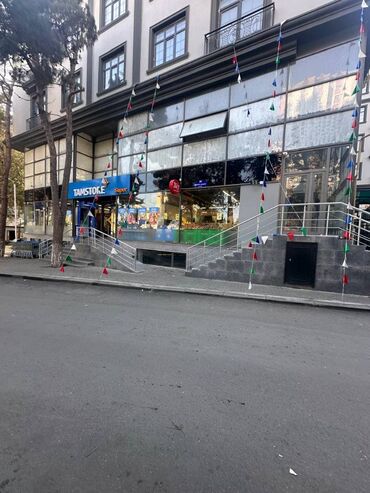 Yeni tikili: 1-ci mikrorayon, 3 otaqlı, Yeni tikili, m. 20 Yanvar, 115 kv. m — 16