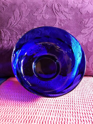 Ostalo posuđe: Cinija,bobonijera nova usnama izvlaceno staklo. iz 70,80ih na lalafo.rs — 8 Ostalo posuđe: Cinija,bobonijera nova usnama izvlaceno staklo. iz 70,80ih — 8