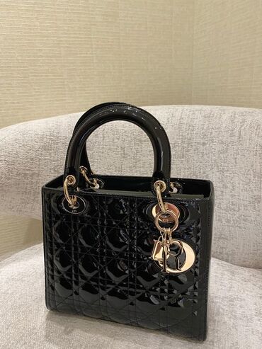 кольцо с бриллиантом бишкек цена: Классикалык сумка, Chanel, Материалы: Эко булгаары, Аялдарга, Колдонулган