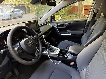 ravon r4: Toyota RAV4: 2019 г., 2.5 л, Автомат, Бензин, Кроссовер — 9