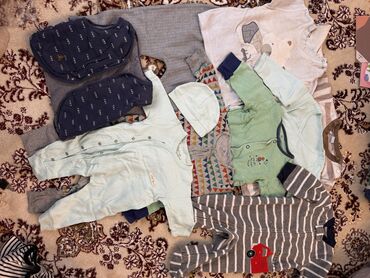 детская одежда оптом бишкек дордой: Комплект, Б/у at lalafo.kg детская одежда оптом бишкек дордой: Комплект, Б/у
