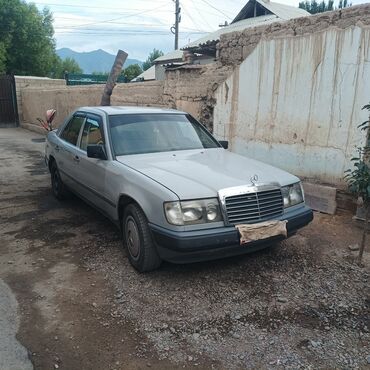 мерседес бенз с: Mercedes-Benz W124: 1988 г., 2.4 л, Механика, Дизель, Седан