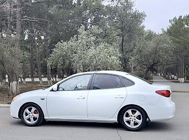 kia ceed ekran: Hyundai Elantra: 1.6 l | 2009 il Sedan — 10