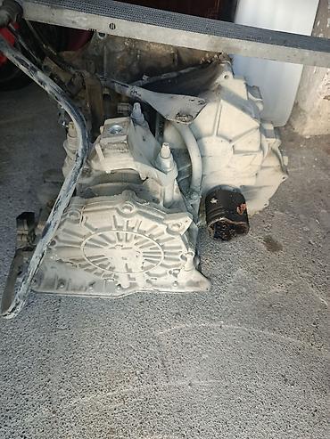 cruz radiator: Ford üçün orijinal ehtiyat hissələri paketi Satılır: VW qamma — 3