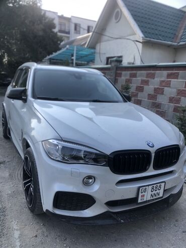 бмв самурай черный: Белый внедорожник BMW X5, отличающийся спортивным дизайном и черной