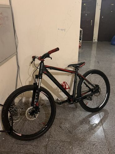 İdman velosipedləri: İşlənmiş Dağ velosipedi Cube, 26", sürətlərin sayı: 1, Ünvandan götürmə — 1