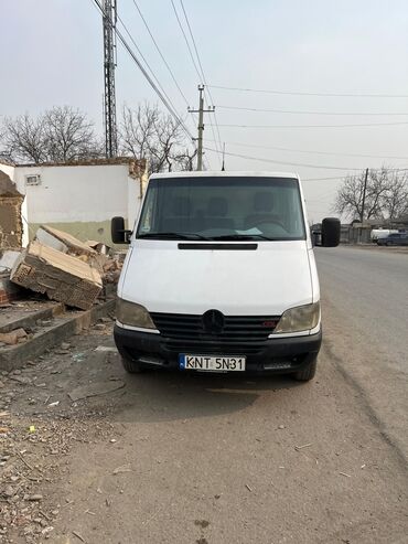 Легкий грузовой транспорт: Легкий грузовик, Б/у