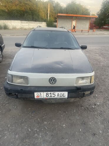 паасат б3: Volkswagen Passat: 1993 г., 2 л, Механика, Бензин, Универсал