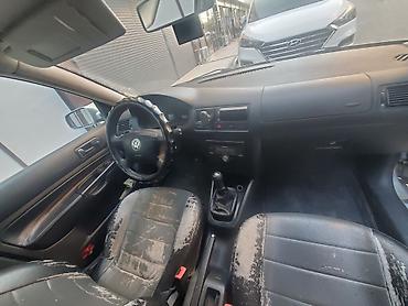 сполер венто: Volkswagen Golf: 2002 г., Механика, Бензин, Хэтчбэк — 5