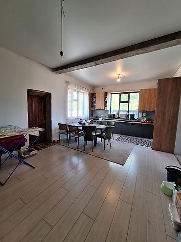 Продажа таунхаусов: Продаётся 2-х уровневый Таунхаус в селе Орто-Сай. Год постройки 2025 — 13