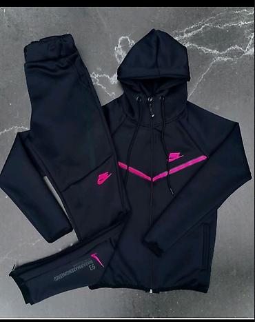 Gornji i donji deo: Mokra likra m, l, xl, 2xl Cena 3200 din Reč PUMA na ovom modelu je na — 10