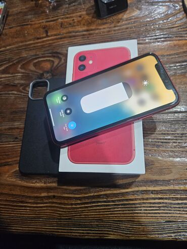 ip 11 ekran: IPhone 11, 64 ГБ, Красный, Битый