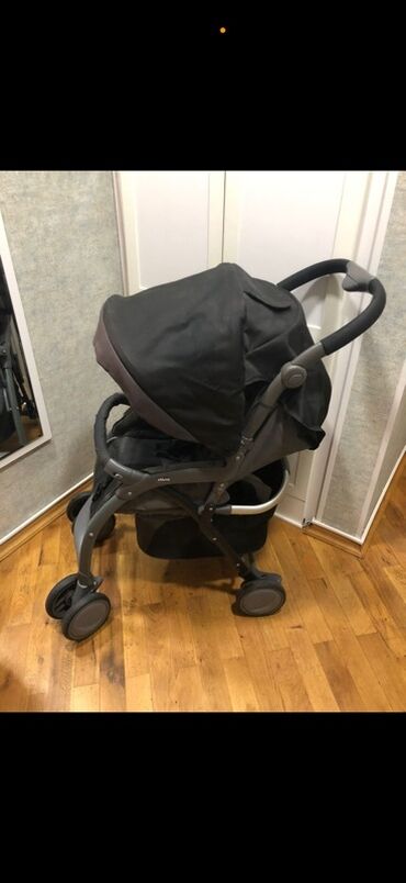 Çaydanlar: Klassik gəzinti arabası, Chicco