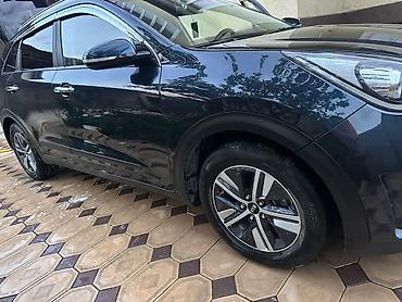 niro: Kia Niro: 2017 г., 1.6 л, Автомат, Гибрид, Кроссовер — 7