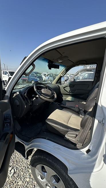 howo v7x: Hyundai porter II Пробег: 204*** км Объём: 2.5 дизель КПП: Автомат ( — 3
