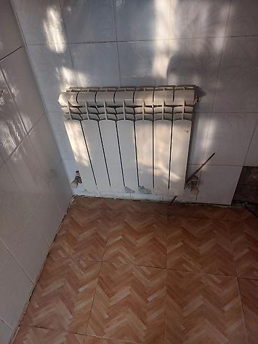 peçin radiatoru: Tecili satilir Krant və turbaları ilə 1 seksiyası 8 manat cəmi 70 — 2