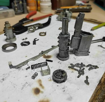 СТО, ремонт транспорта: Ремонт замков ЧИП КЛЮЧ АВТОЭЛЕКТРИК Адаптация слетевщих блоков — 11