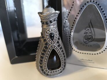 корейские капсулы для похудения день и ночь: Мужской масленный парфюм. удовый аромат. новые, не пользование. без