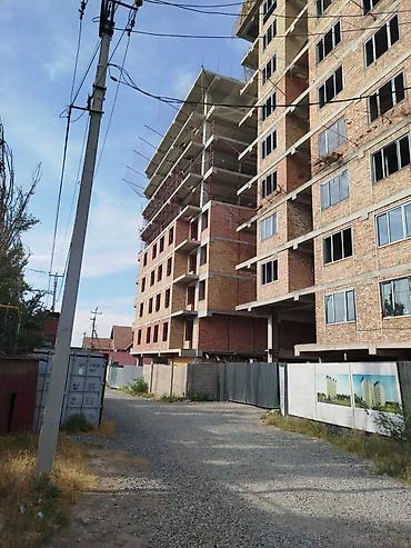 Үй куруучулардан жаңы конуштар: Курулуп жатат, 2 бөлмө, 74 м² — 3