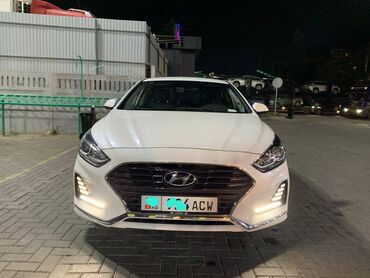 обмен на мотоцикл: Hyundai Sonata: 2018 г., 2 л, Автомат, Газ, Седан