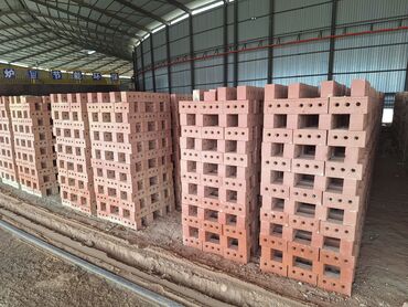 Строительный кирпич: Пустотелый, дырчатый, Жженый кирпич, Одинарный, 250×120×65 — 3