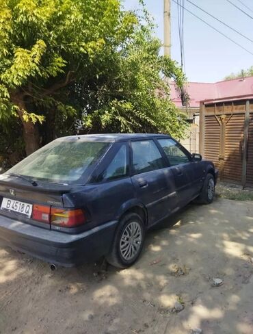 accord 1: Honda Accord: 1987 г., 1.5 л, Механика, Бензин, Седан