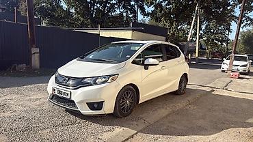 фе: Honda Fit: 2016 г., 1.5 л, Автомат, Бензин, Хэтчбэк — 3