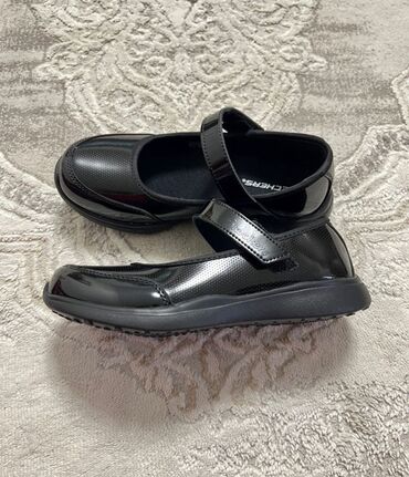 шакек муруской: Туфли, 34, Skechers, Новый, цвет - Черный, Самовывоз, Платная доставка