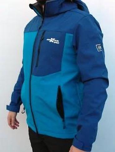 Jakne za prelazni period: Muška softshell jakna brenda Mountain Spirit, dizajnirana u dve — 16