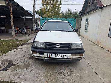 Volkswagen: Volkswagen Vento: 1995 г., Механика, Седан — 4