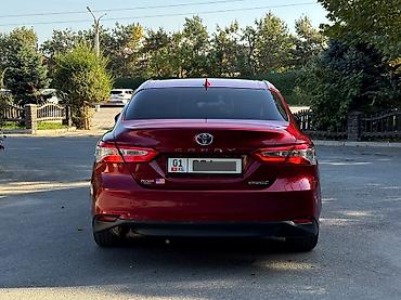 чанган бенбен е стар: Toyota Camry: 2020 г., 2.5 л, Автомат, Гибрид, Седан — 7