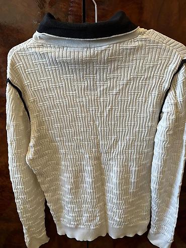 sweatshirt: Sviter, L — 2