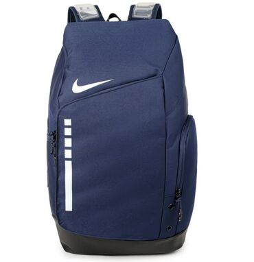 сумка от орифлэйм: Спортивный рюкзак Nike (темно‑синий) - Вместительный основной отсек с