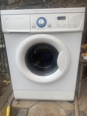 куплю швейную машинку: Стиральная машина LG, Б/у, Автомат, До 5 кг