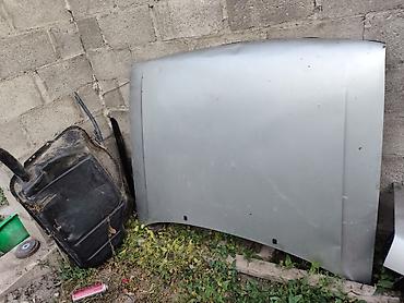 Другие детали кузова: Запчасти Audi (вероятно Audi 80/90 B3/B4, седан/универсал) — разбор — 3