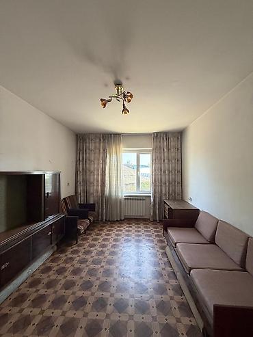 1 комната, 34 м², Южная Магистраль 105 серия, 2 этаж, Старый ремонт