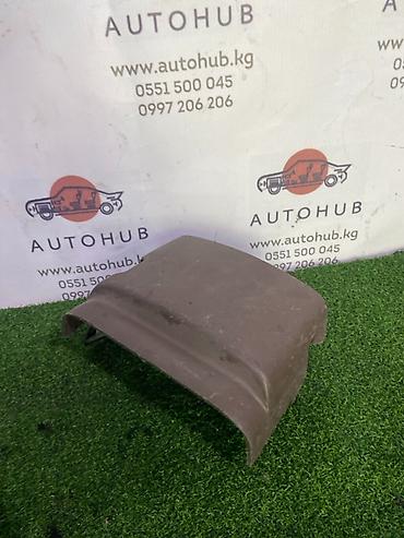 Накладка на арку TOYOTA Sequoia 4.7 2002 (б/у)