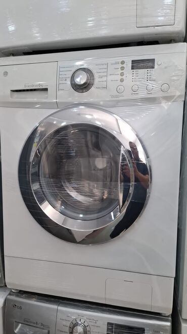 Paltaryuyan maşınlar: Paltaryuyan maşın LG, 6 kq, Avtomat