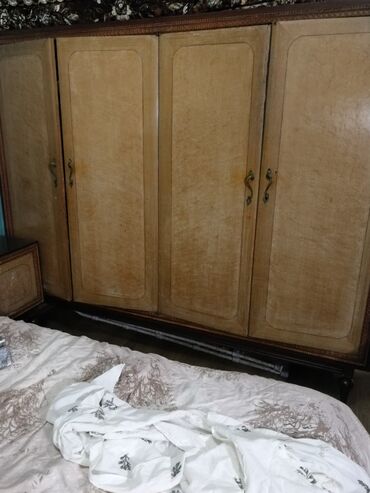 Açılan, 4 qapılı Düz dolab, Qarderob, paltar dolabı