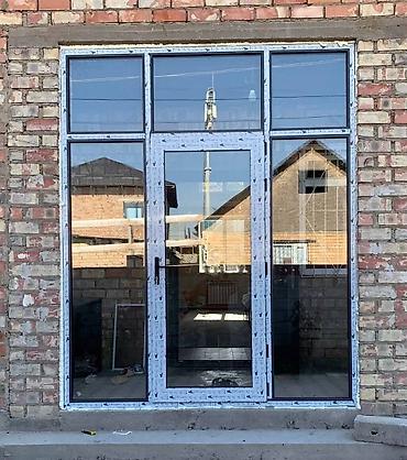 Готовые пластиковые окна: Готовое пластиковое окно, Тип окна: Стандартные, Декоративные особенности: Фрамуга, Новый, Бесплатная установка, Без рассрочки — 25